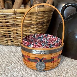 Longaberger 1997 Basket with Patriotic Liner - Protector - Tie On